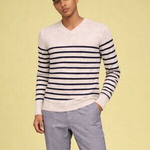 Gap beige w/black stripe V-neck wool pullover - Men's XS Slim Fit